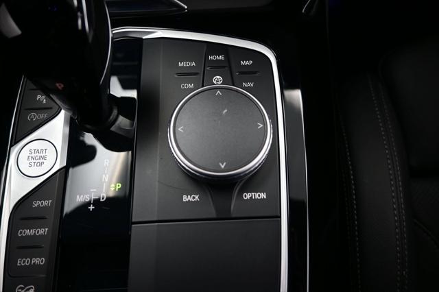 2025 BMW X4 xDrive30i