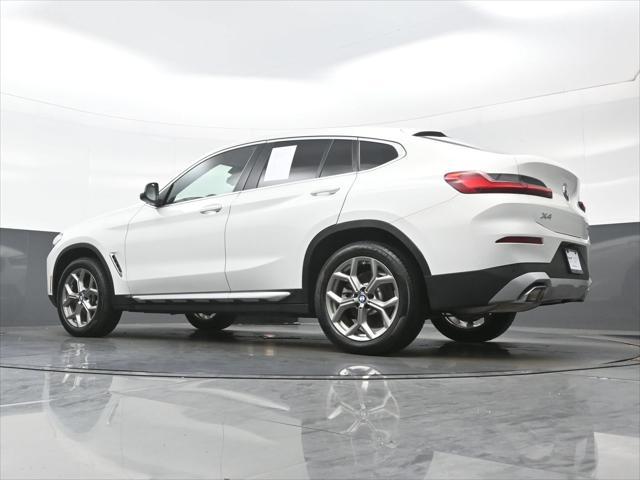 2025 BMW X4 xDrive30i