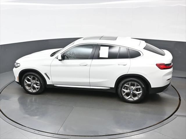 2025 BMW X4 xDrive30i