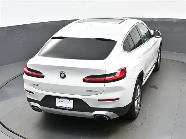 2025 BMW X4 xDrive30i
