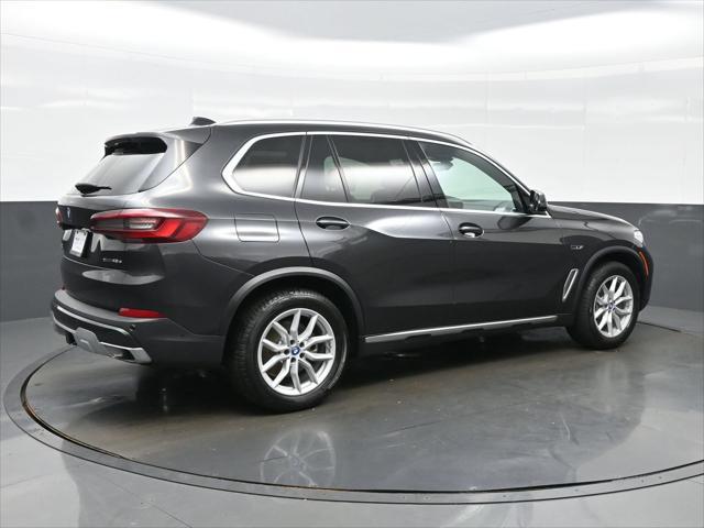 2023 BMW X5 xDrive45e
