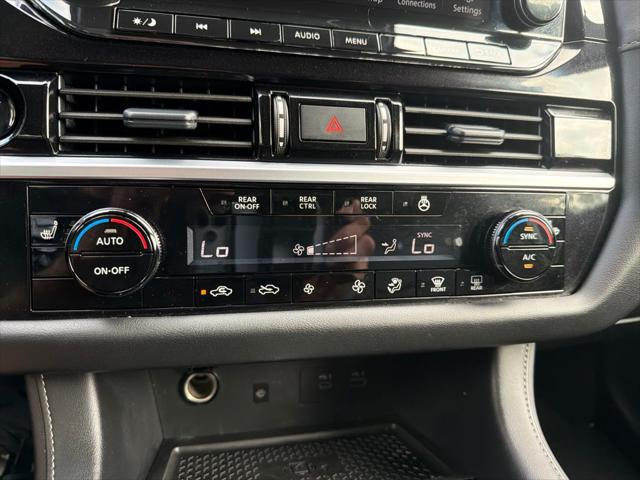 2025 Nissan Pathfinder SL 4WD