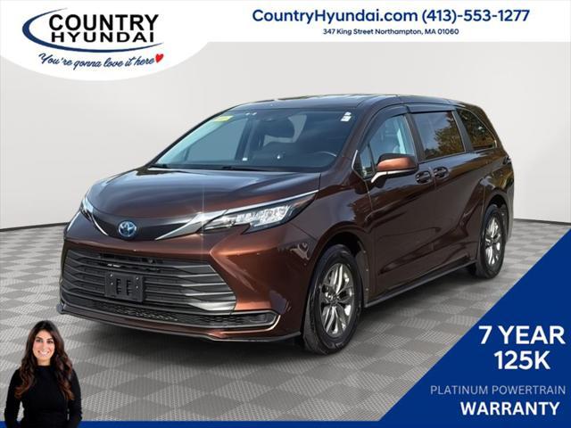 2023 Toyota Sienna LE for sale in NORTHAMPTON, MA