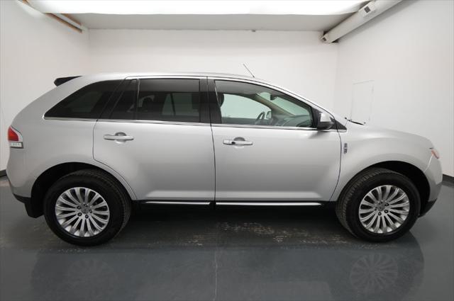 2014 Lincoln MKX Base