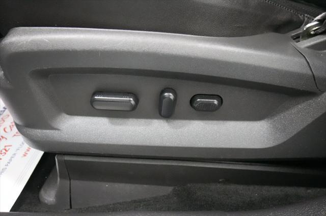 2014 Lincoln MKX Base