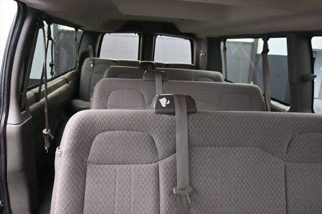 2016 Chevrolet Express LT