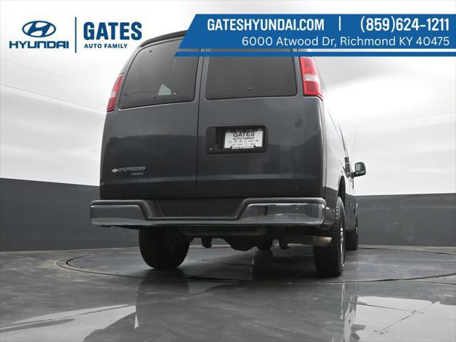 2016 Chevrolet Express LT