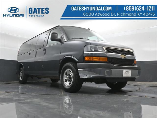 2016 Chevrolet Express LT