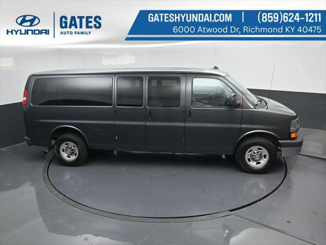 2016 Chevrolet Express LT