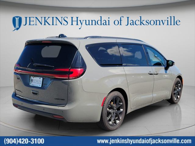 2025 Chrysler Pacifica Limited
