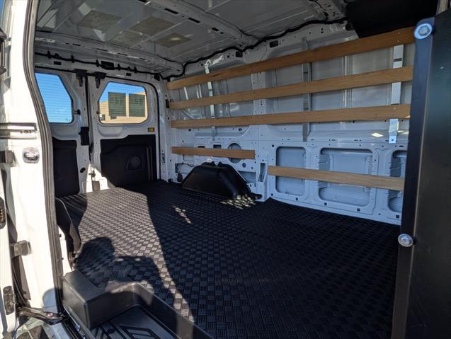 2025 Ford Transit Cargo Van Base