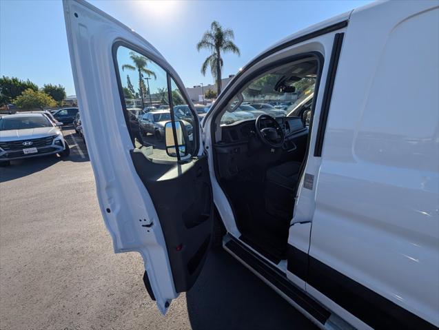 2025 Ford Transit Cargo Van Base