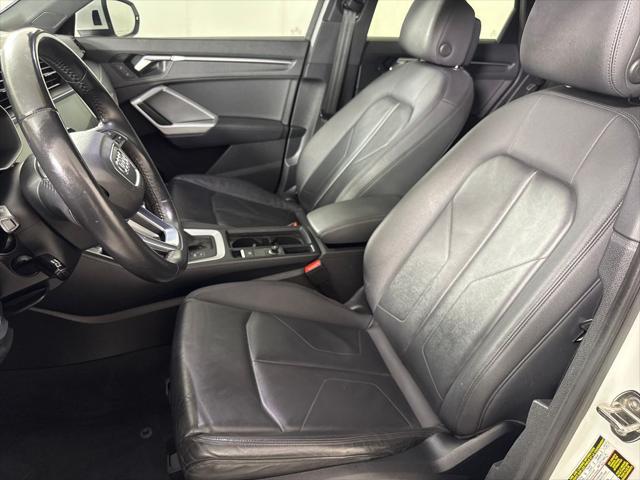 2020 Audi Q3 Premium 45 TFSI S line quattro Tiptronic