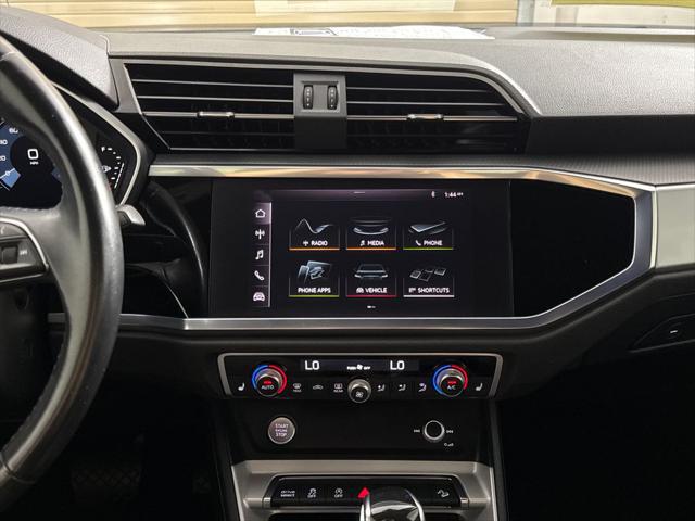 2020 Audi Q3 Premium 45 TFSI S line quattro Tiptronic