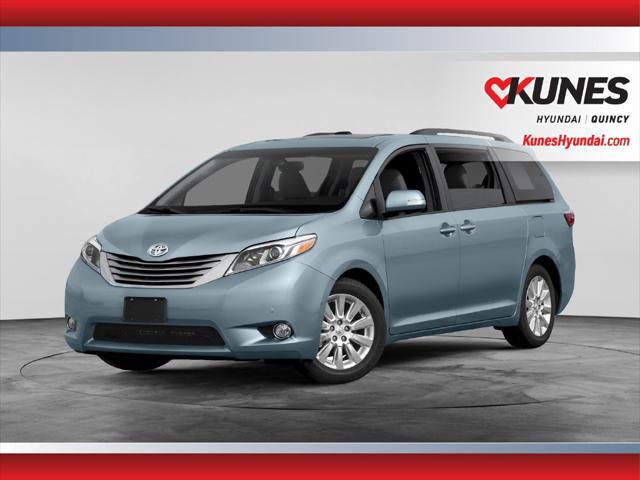 2015 Toyota Sienna XLE Premium 8 Passenger for sale in QUINCY, IL