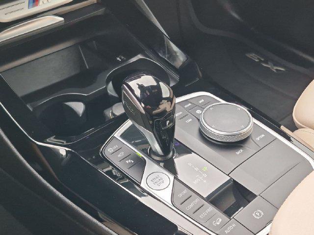 2022 BMW X3 M40i