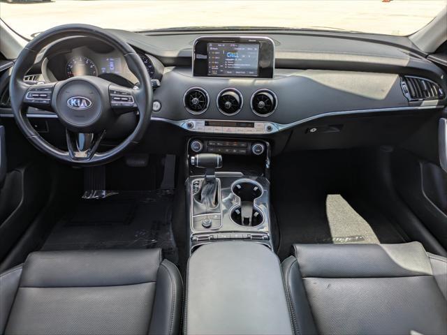 2019 Kia Stinger Base