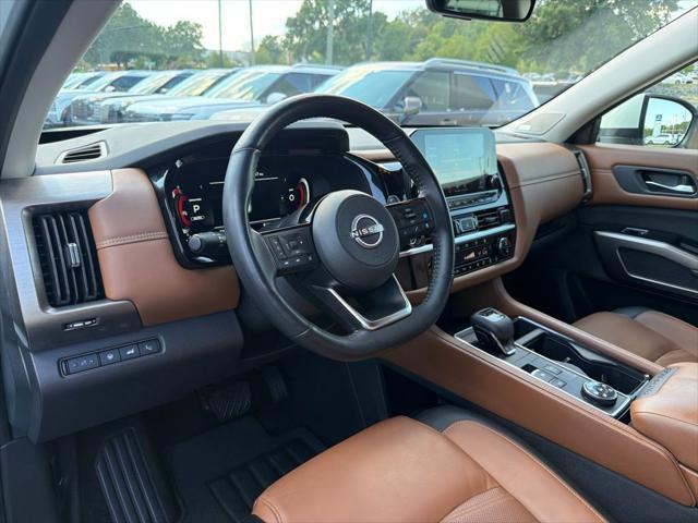 2024 Nissan Pathfinder Platinum 4WD
