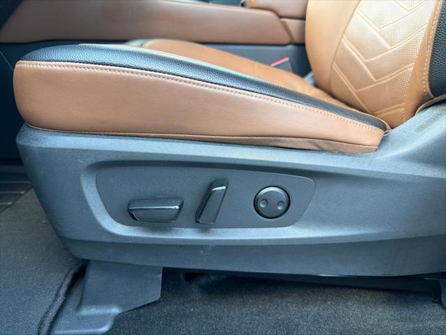 2024 Nissan Pathfinder Platinum 4WD