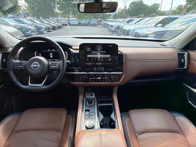 2024 Nissan Pathfinder Platinum 4WD