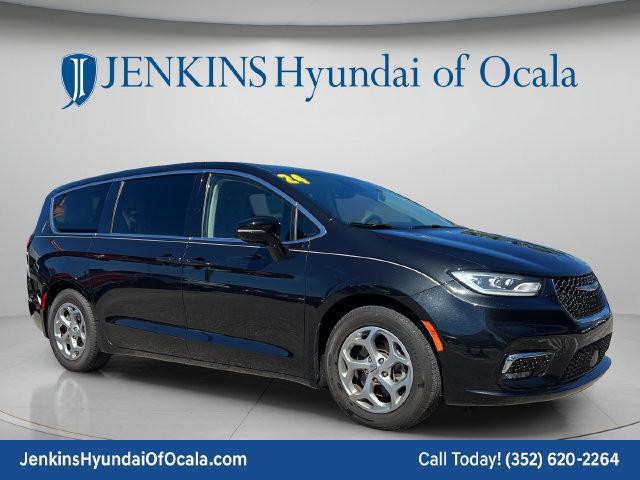 2024 Chrysler Pacifica Limited for sale in OCALA, FL