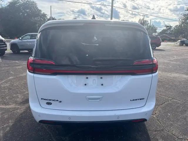 2025 Chrysler Pacifica Limited