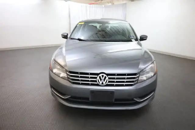 2014 Volkswagen Passat 1.8T Wolfsburg Edition