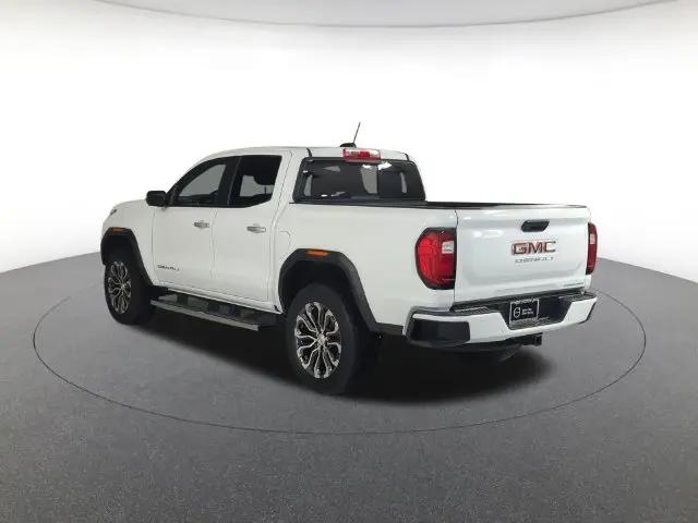2023 GMC Canyon 4WD Crew Cab Short Box Denali