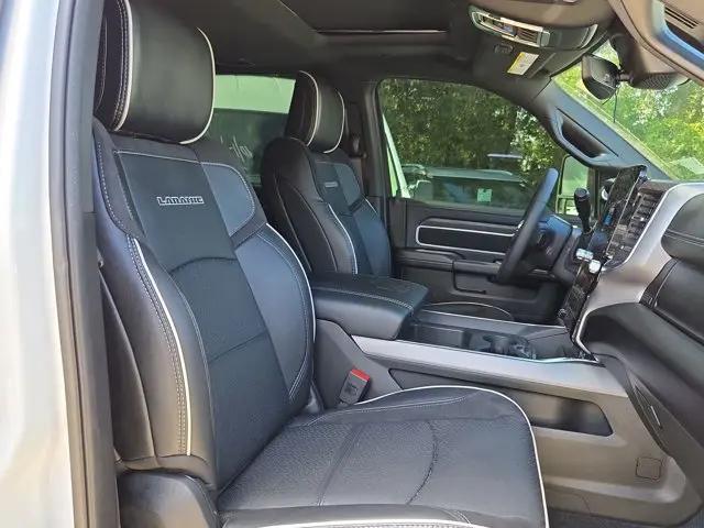 2025 Ram 2500 Laramie Crew Cab 4x2 64 Box