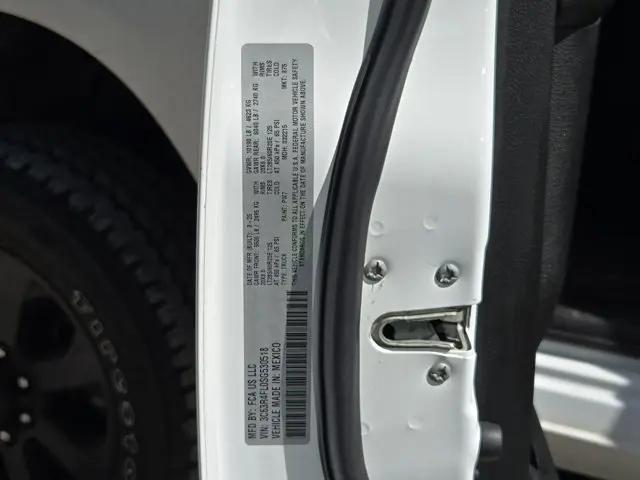 2025 Ram 2500 Laramie Crew Cab 4x2 64 Box