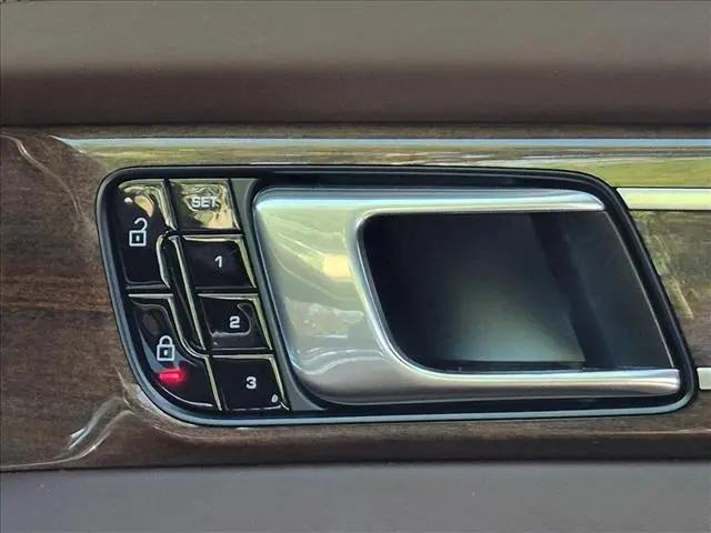 2019 Porsche Panamera Turbo