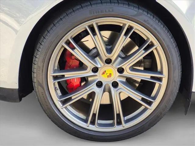 2019 Porsche Panamera Turbo