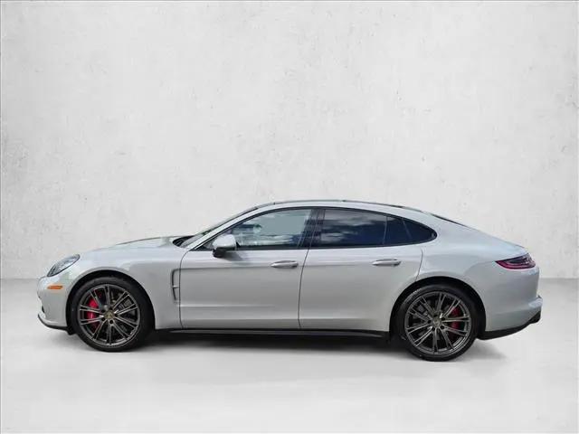 2019 Porsche Panamera Turbo