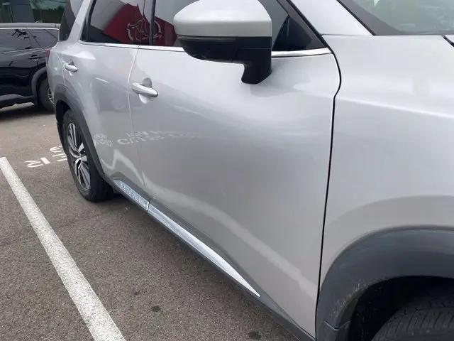 2022 Nissan Pathfinder Platinum 4WD