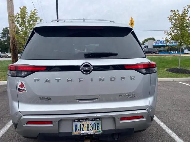2022 Nissan Pathfinder Platinum 4WD