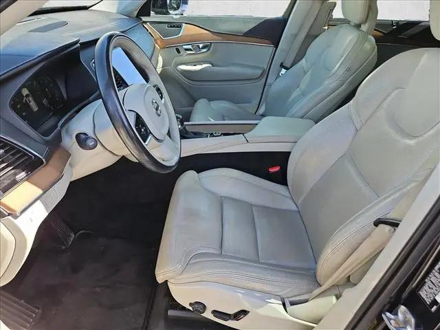 2017 Volvo XC90 T6 Inscription