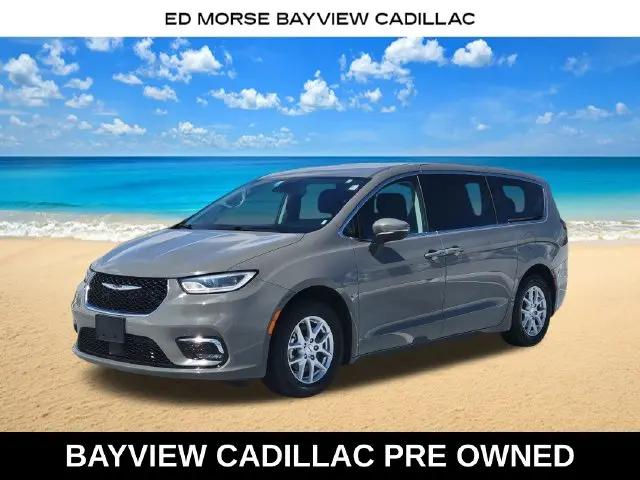 2023 Chrysler Pacifica Touring L for sale in Fort Lauderdale, FL