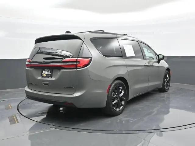 2025 Chrysler Pacifica Limited