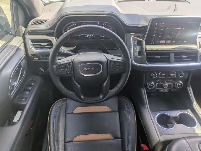 2023 GMC Yukon 4WD AT4