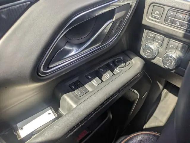 2023 GMC Yukon 4WD AT4