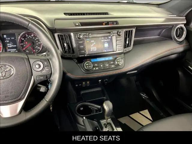 2017 Toyota RAV4 SE