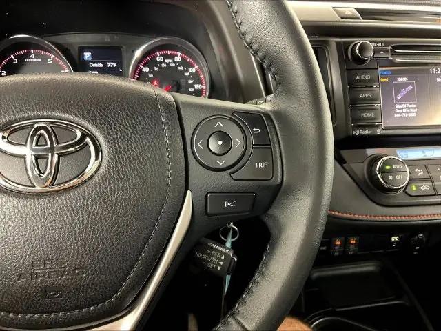 2017 Toyota RAV4 SE