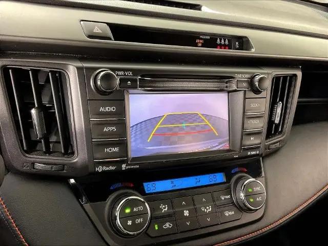 2017 Toyota RAV4 SE
