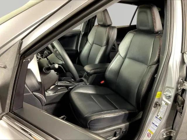 2017 Toyota RAV4 SE