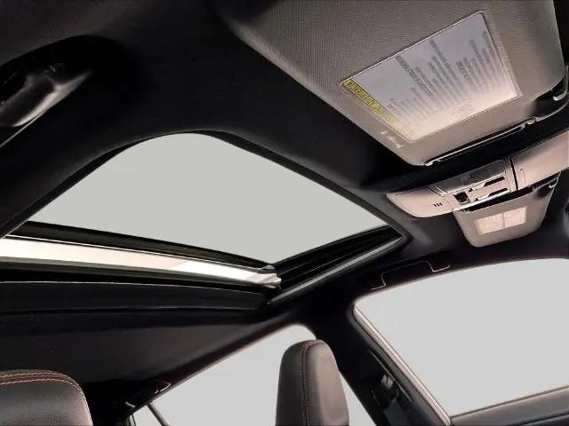 2017 Toyota RAV4 SE