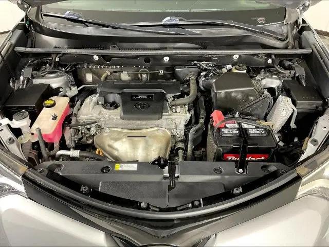 2017 Toyota RAV4 SE
