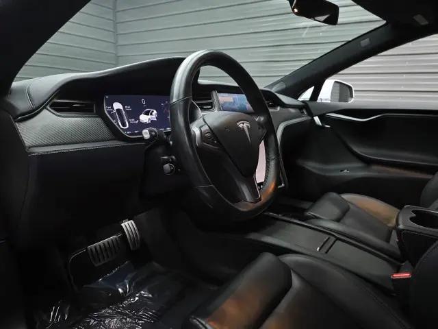 2021 Tesla Model S Performance Dual Motor All-Wheel Drive