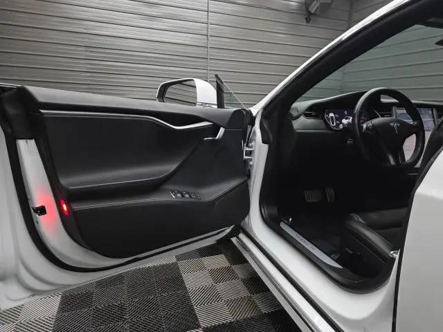 2021 Tesla Model S Performance Dual Motor All-Wheel Drive