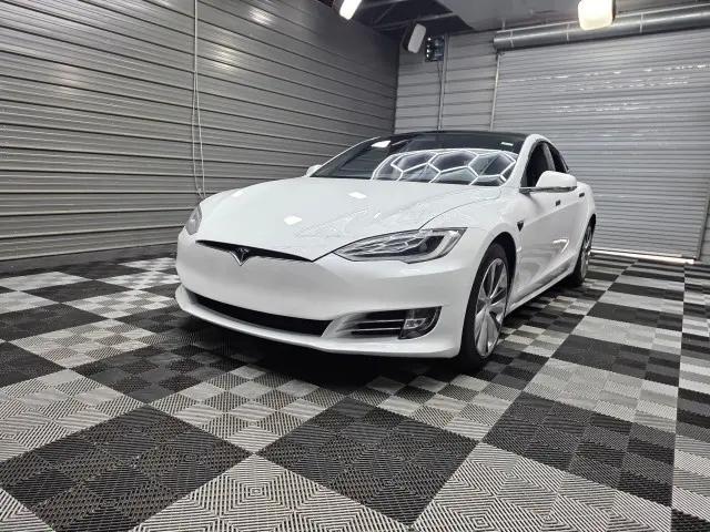 2021 Tesla Model S Performance Dual Motor All-Wheel Drive