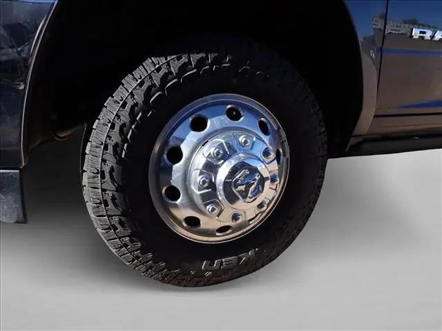 2021 Ram 3500 Limited Longhorn Mega Cab 4x4 64 Box